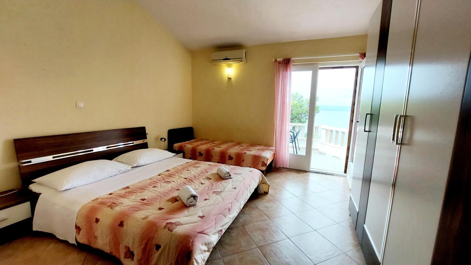 Villa Ursic Brela Quarto foto